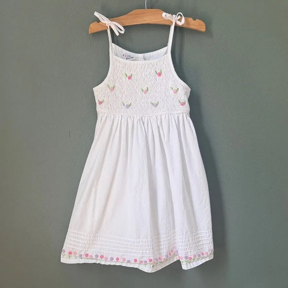 White Smocked Floral Embroidered Tie-Shoulder Girls' Dress Sz 6Y